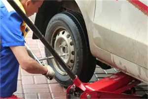 万盛区附近拖车24小时服务热线电话